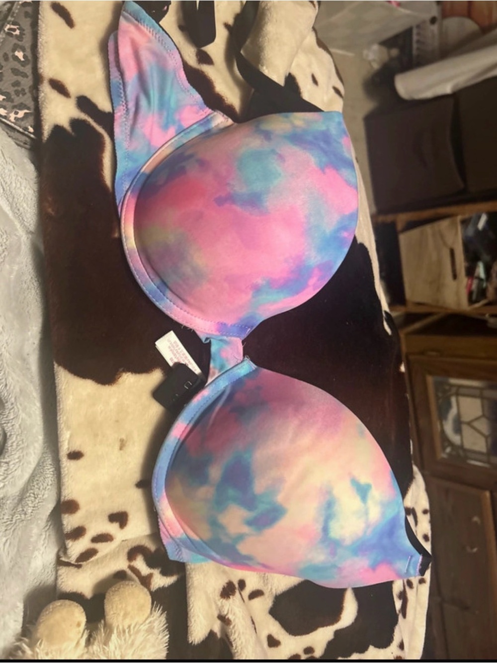 PINK Victoria's Secret Tie-Dye Push-Up Bra in Pink & Blue